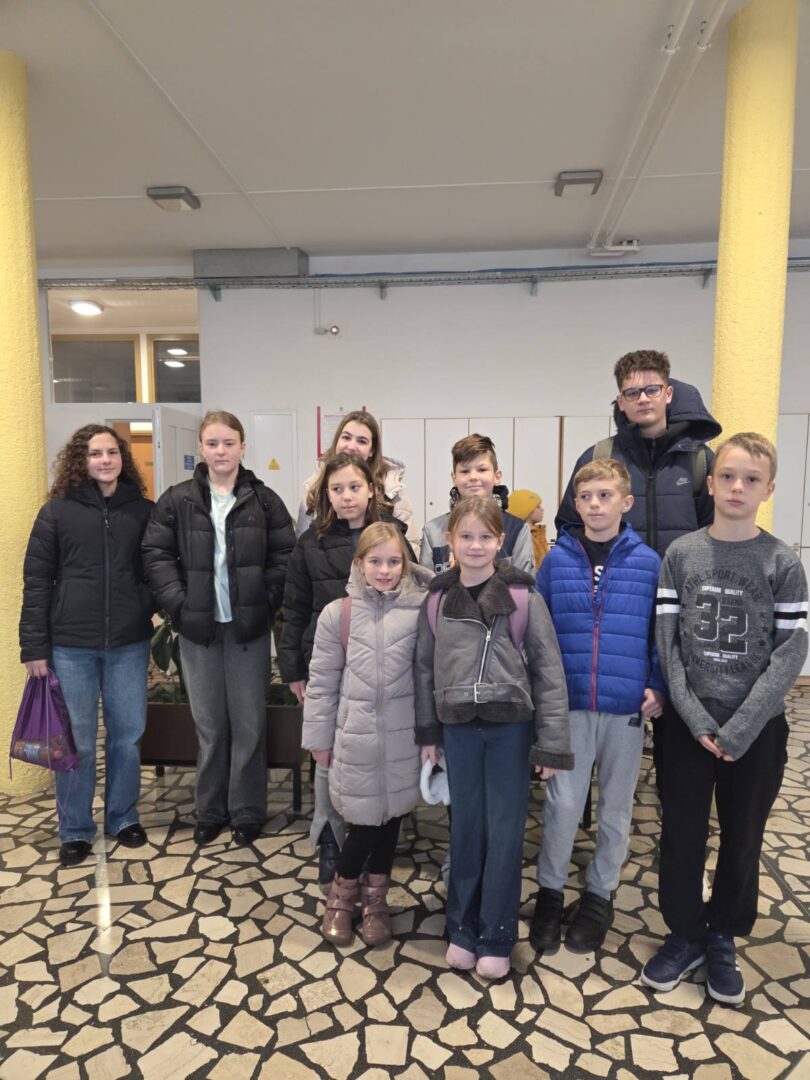 IMG-84dee8a4c07e870c64546ae2f50c338c-V