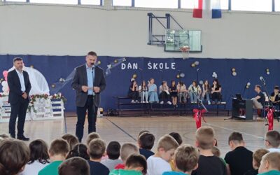 Dan škole